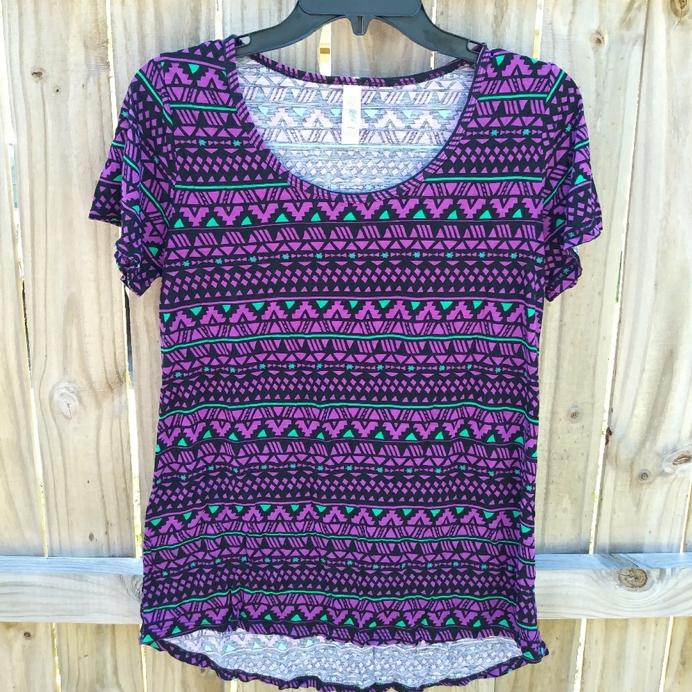 LuLaRoe Classic Tee